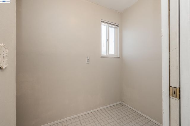 2279 Saint George Dr, Concord, CA 94520