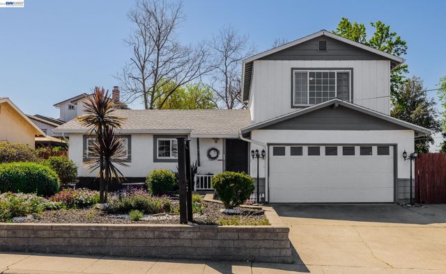 2279 Saint George Dr, Concord, CA 94520