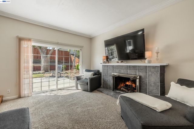 2279 Saint George Dr, Concord, CA 94520