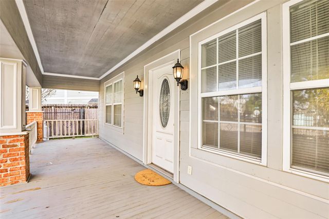 1120 E 26th Street, Houston, TX 77009