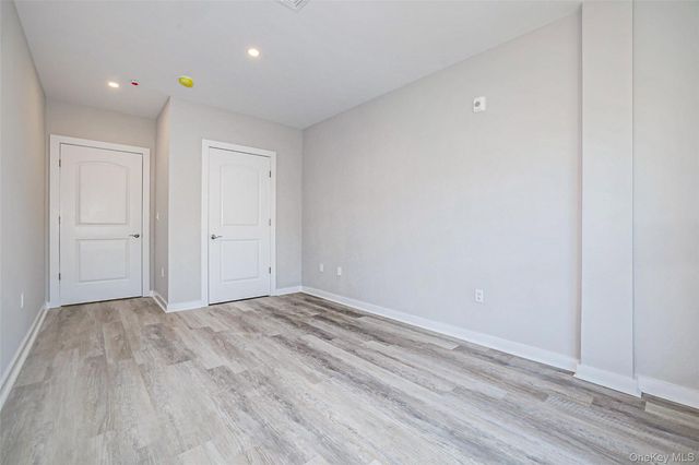 500 Commerce Street 108, Hawthorne, NY 10532