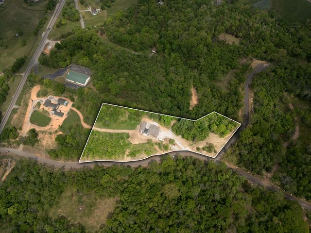 8004 Wilder Pass, Arrington, TN 37014