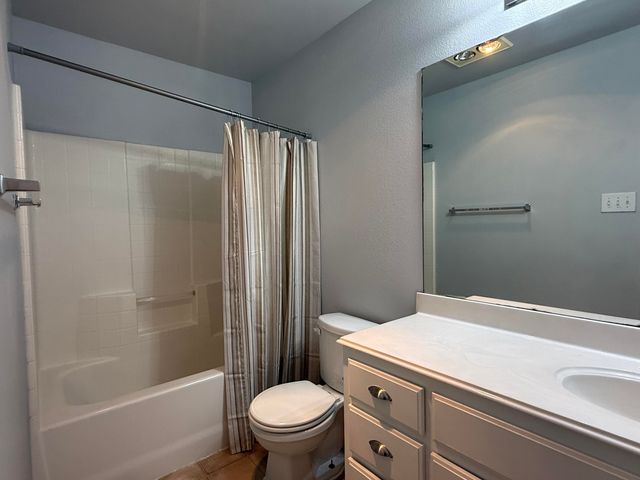 5008 Hanover Street, Lubbock, TX 79416