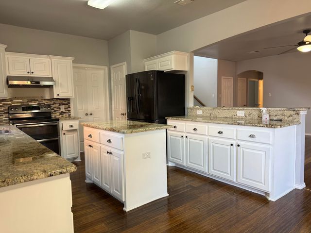 5008 Hanover Street, Lubbock, TX 79416