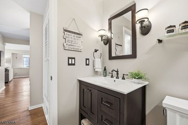 3811 Melville Ct, Mahwah Twp., NJ 07430