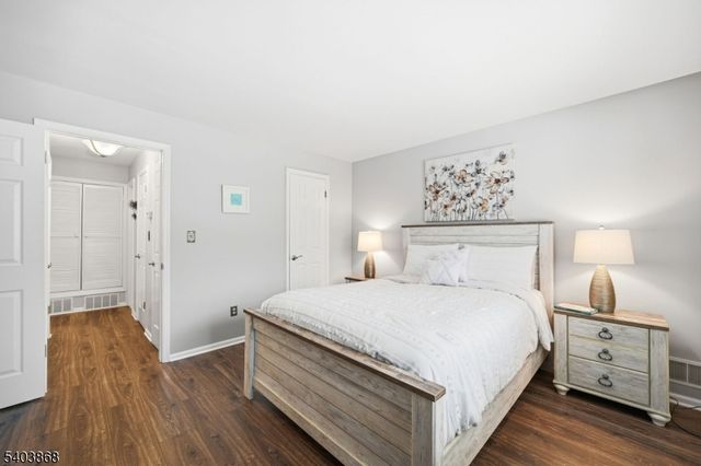 3811 Melville Ct, Mahwah Twp., NJ 07430