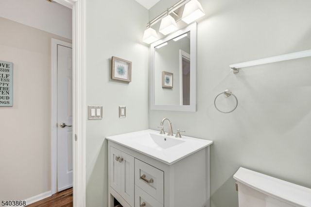 3811 Melville Ct, Mahwah Twp., NJ 07430