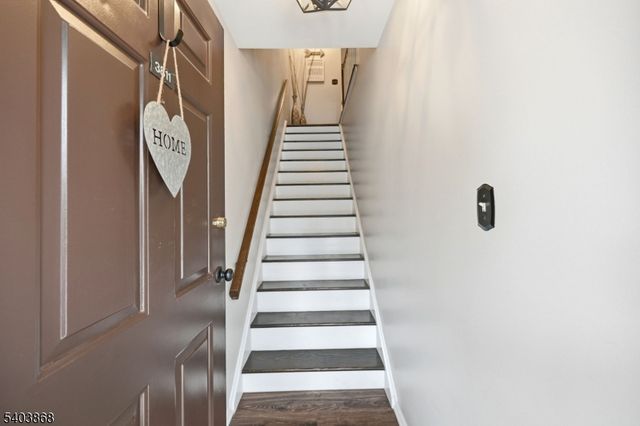 3811 Melville Ct, Mahwah Twp., NJ 07430