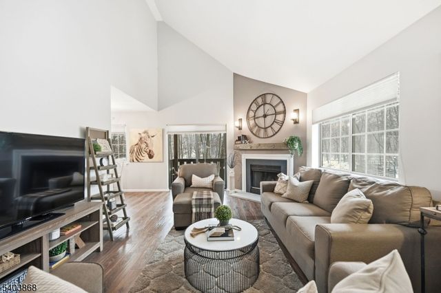 3811 Melville Ct, Mahwah Twp., NJ 07430