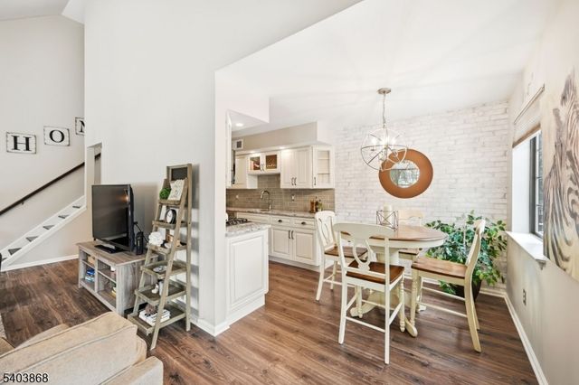 3811 Melville Ct, Mahwah Twp., NJ 07430