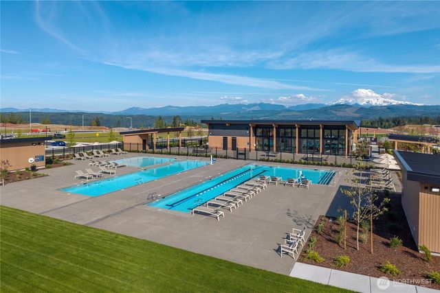 14208 180TH Street E, Puyallup, WA 98374