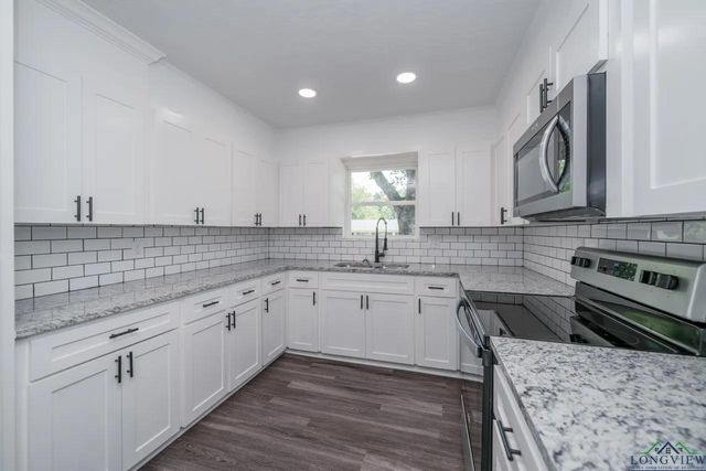 405 Pecan, White Oak, TX 75693