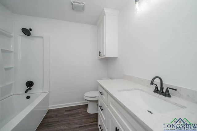 405 Pecan, White Oak, TX 75693