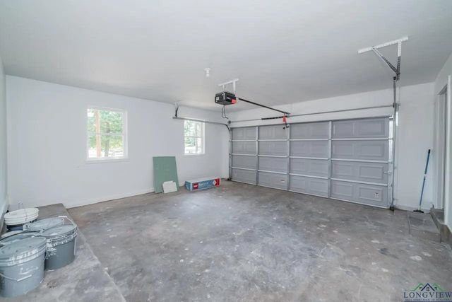 405 Pecan, White Oak, TX 75693