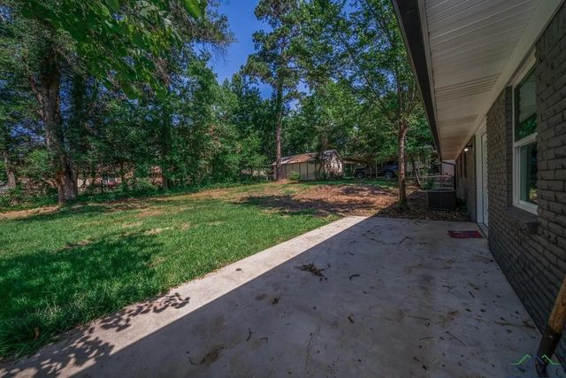405 Pecan, White Oak, TX 75693