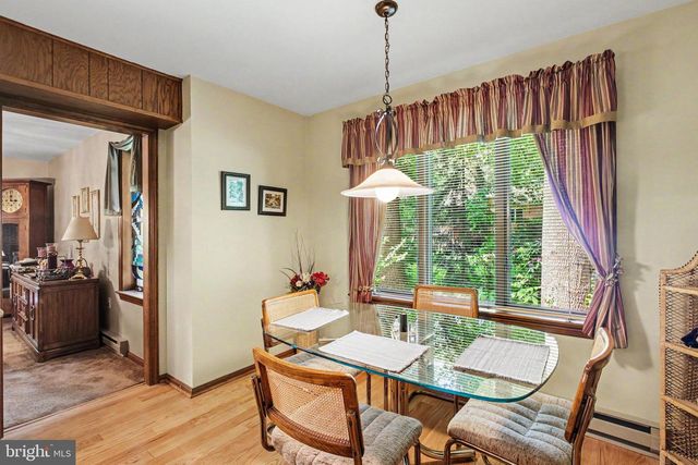 30 POPLAR LN, Elizabethtown, PA 17022