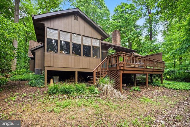 30 POPLAR LN, Elizabethtown, PA 17022