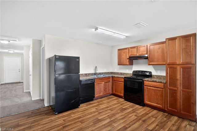 18303 Gibraltar LN, Lehigh Acres, FL 33936