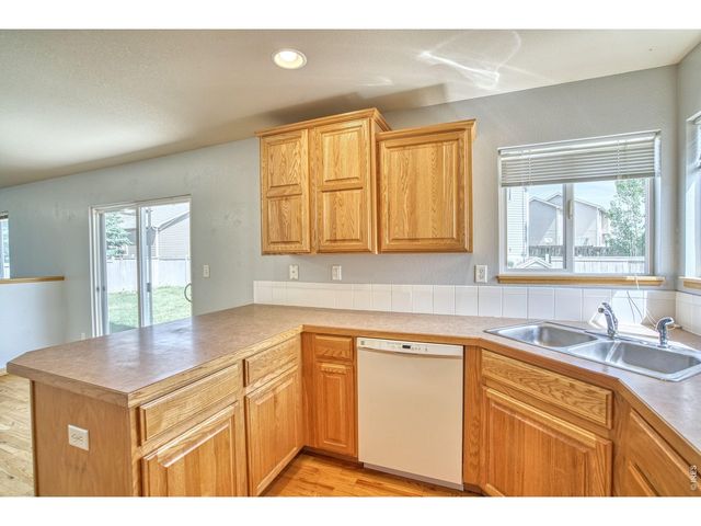 3374 Wild West Ln, Wellington, CO 80549