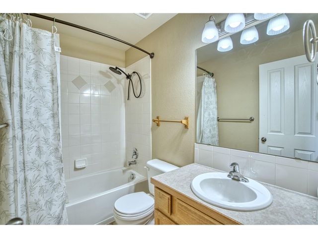3374 Wild West Ln, Wellington, CO 80549