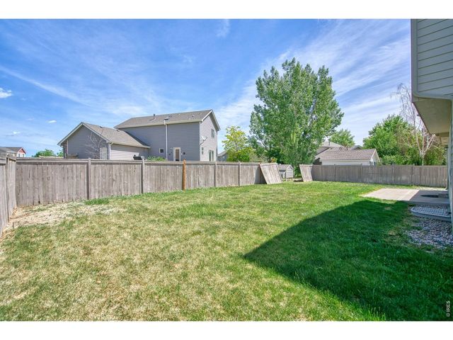 3374 Wild West Ln, Wellington, CO 80549