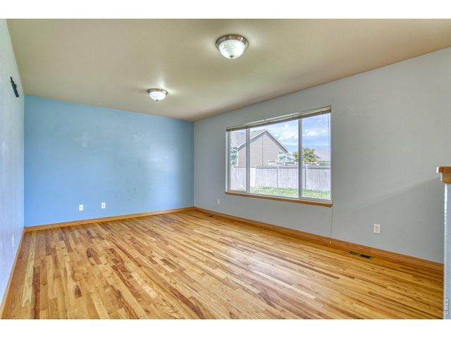 3374 Wild West Ln, Wellington, CO 80549