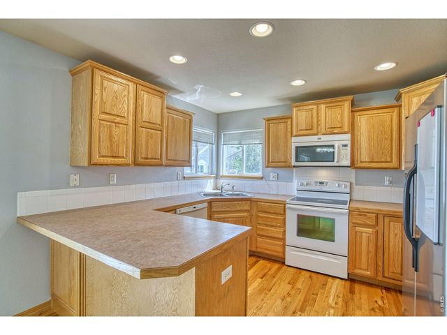 3374 Wild West Ln, Wellington, CO 80549