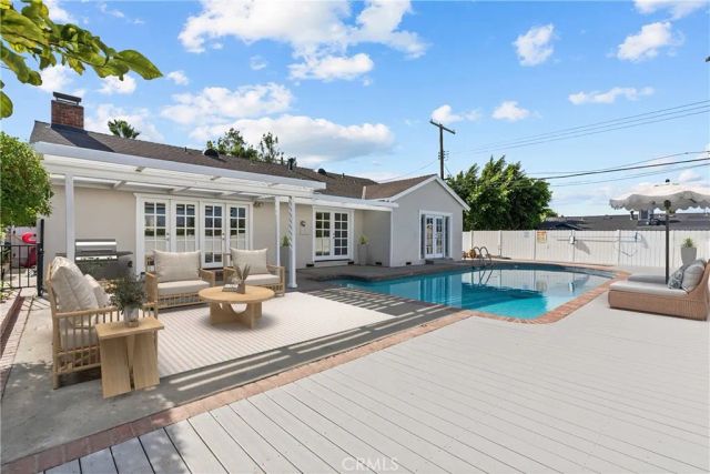 9632 Forbes Avenue, Northridge, CA 91343