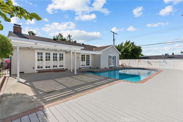 9632 Forbes Avenue, Northridge, CA 91343