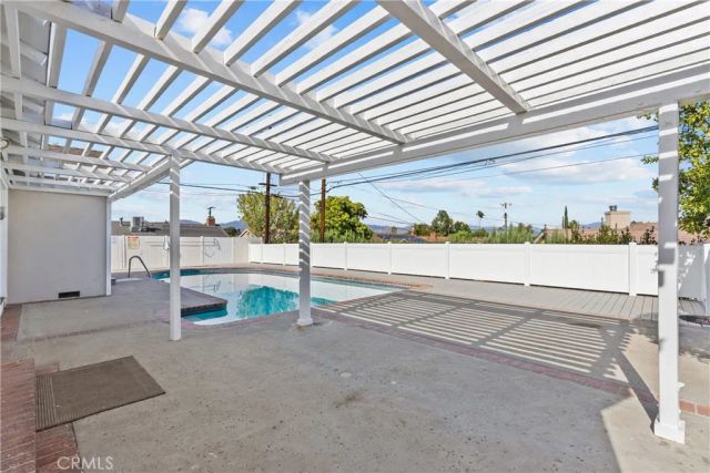 9632 Forbes Avenue, Northridge, CA 91343