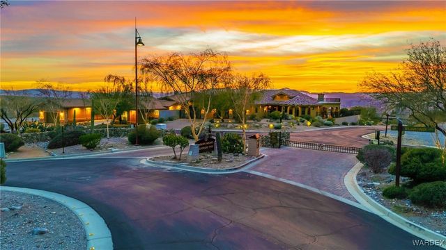 1423 Pioneer Trail, Bullhead City, AZ 86429