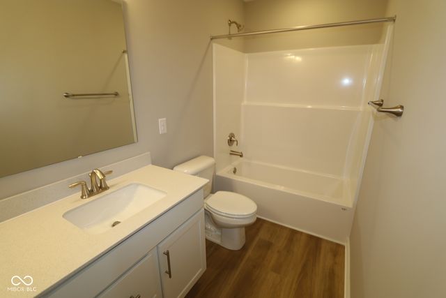 4092 Helm's Mill Drive, Mccordsville, IN 46055