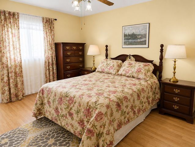 10615 S 83rd Avenue, Palos Hills, IL 60465