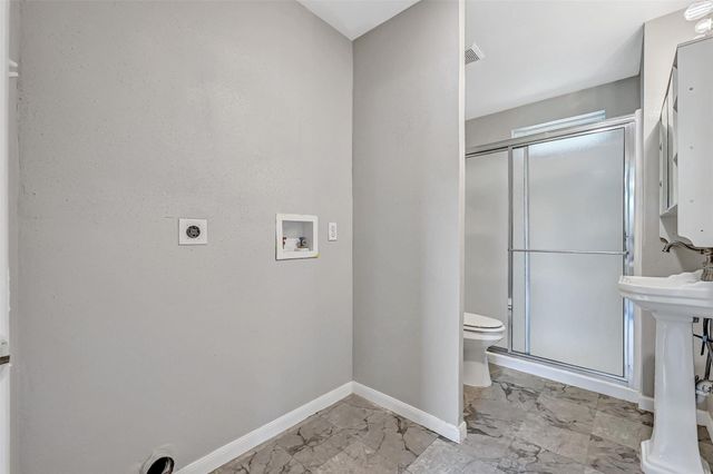 1801 55th Street, Galveston, TX 77551