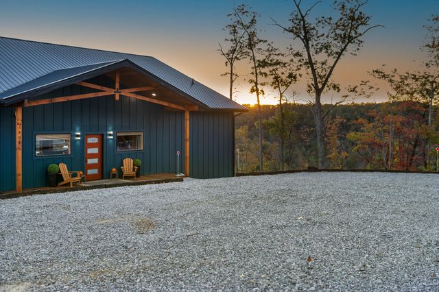 1484 Forest View Drive, Frenchburg, KY 40322