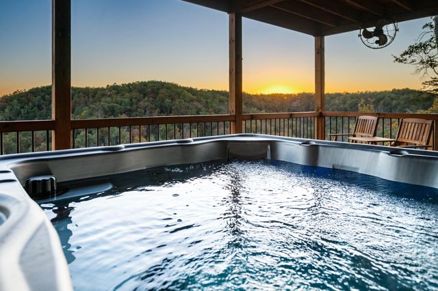 1484 Forest View Drive, Frenchburg, KY 40322