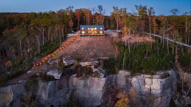 1484 Forest View Drive, Frenchburg, KY 40322