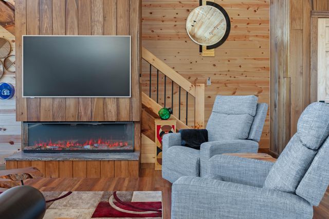 1484 Forest View Drive, Frenchburg, KY 40322