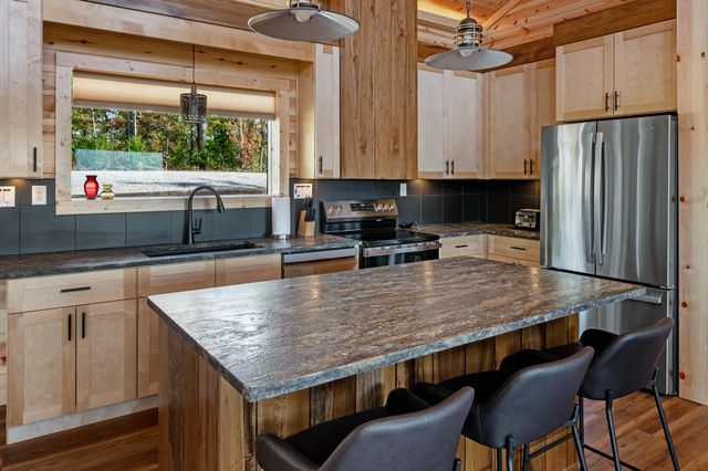 1484 Forest View Drive, Frenchburg, KY 40322