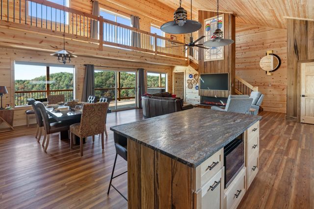 1484 Forest View Drive, Frenchburg, KY 40322