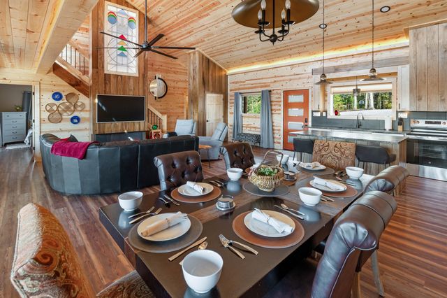 1484 Forest View Drive, Frenchburg, KY 40322