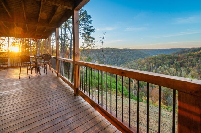 1484 Forest View Drive, Frenchburg, KY 40322