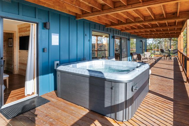 1484 Forest View Drive, Frenchburg, KY 40322