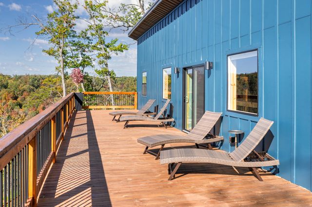 1484 Forest View Drive, Frenchburg, KY 40322