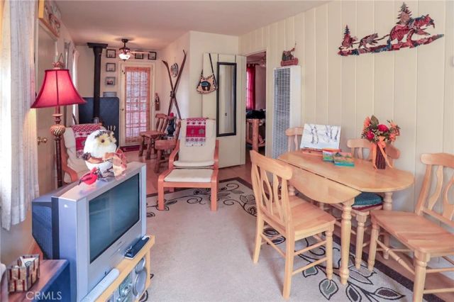 861 Santa Barbara, Sugarloaf, CA 92386