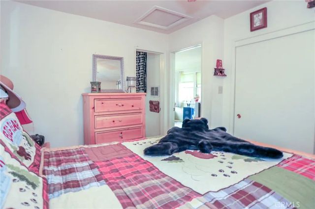 861 Santa Barbara, Sugarloaf, CA 92386