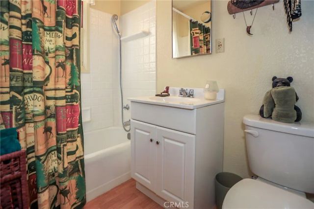 861 Santa Barbara, Sugarloaf, CA 92386