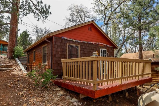 861 Santa Barbara, Sugarloaf, CA 92386
