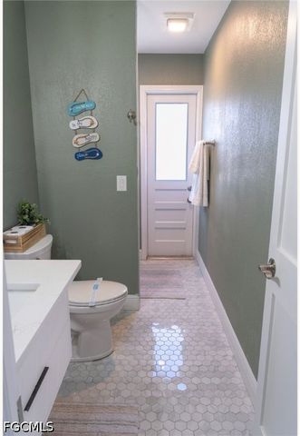 310 Madison CT, Fort Myers Beach, FL 33931
