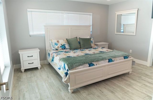 310 Madison CT, Fort Myers Beach, FL 33931